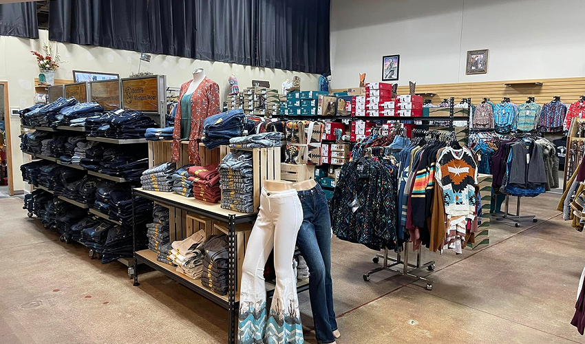 Rectangle store floor